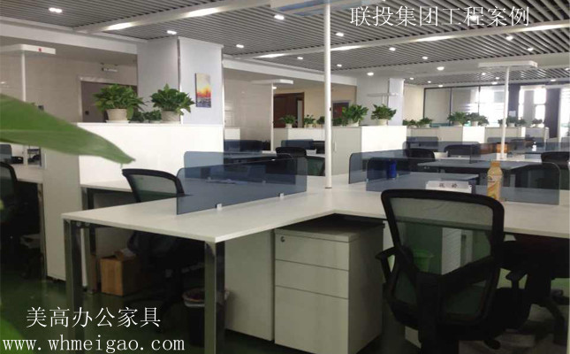 <a href='http://140alamosq.com/banshibangongzhuo.shtml' class='keys' title='點(diǎn)擊查看關(guān)于武漢辦公桌椅的相關(guān)信息' target='_blank'>武漢辦公桌椅</a>網(wǎng)上銷售哪家好 美高家具